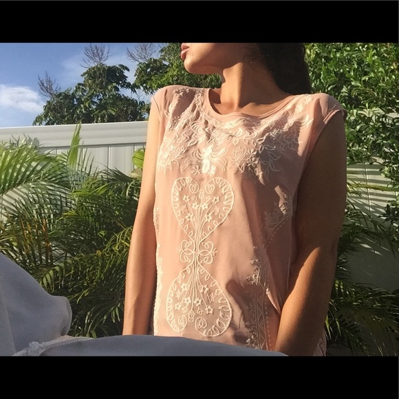 PEACH embroidered BLOUSE - Picture 2 of 4